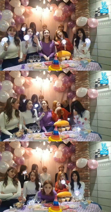 Twice�cף1�q���ա�Sana�̲�ס�I��