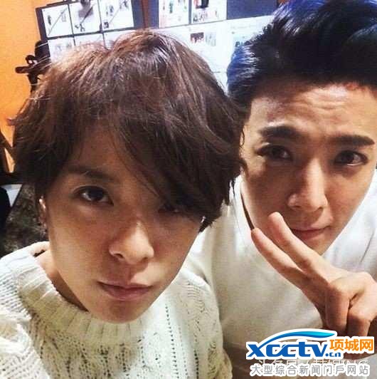 ���n�F����ײĘ���\ , Ů����犴T�а��n�������Ͼ�