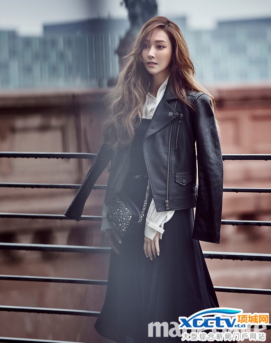 �����ǹɚ�ݣ�������������Karl LagerfeldëƤ����