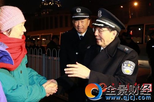 �c���M(j��n)����һ�