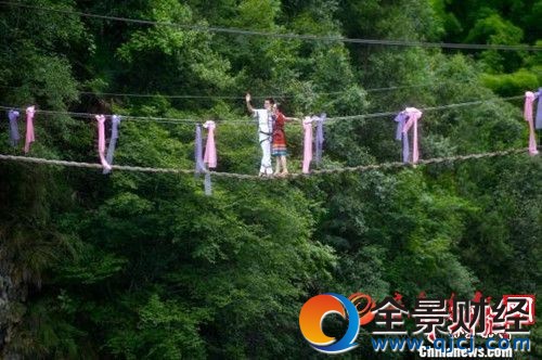 �c���M����һ�