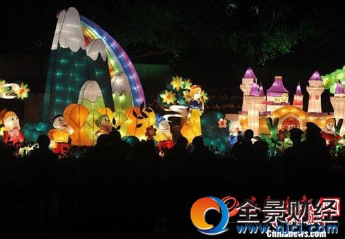 資料圖:福州元宵燈會宛如童話世界。張斌 攝 點擊進入下一頁