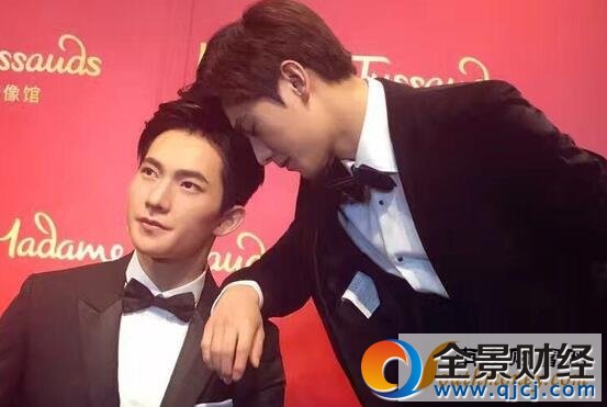 楊洋蠟像在滬揭幕