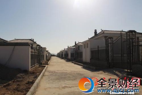 圖為“農村危房改造惠民工程”后,甘肅省慶城縣楊塬村村貌。慶城縣委外宣辦供 圖為“農村危房改造惠民工程”后,甘肅省慶城縣楊塬村村貌。慶城縣委外宣辦供