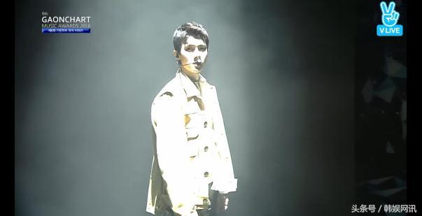 EXO���׹��_Gaon��(g��)��solo����Ƭ�� ������˵Ď���